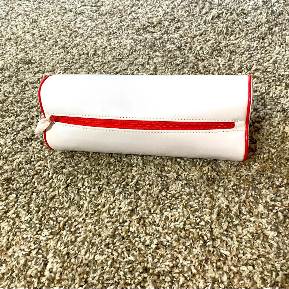 MAC “Just a Flirt” Make-Up Bag - Picture 2 of 5